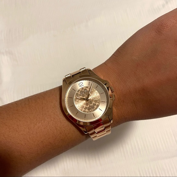 Coach watch - Picture 3 of 4